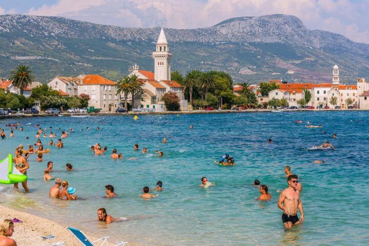 Apartment Lux Elba Kaštela Esterno foto