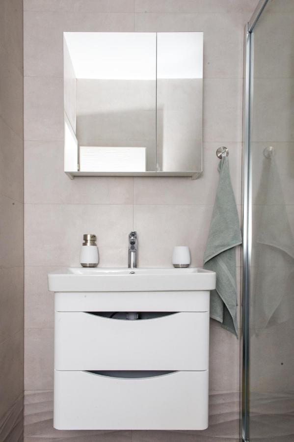 Apartment Lux Elba Kaštela Esterno foto