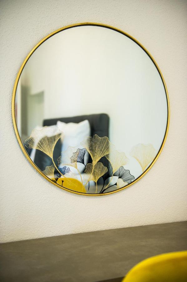 Apartment Lux Elba Kaštela Esterno foto
